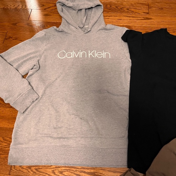 Lot of three tops size medium - Picture 6 of 7